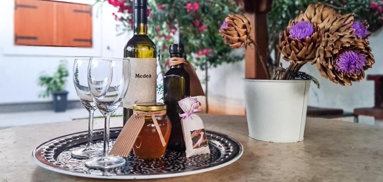 Holiday Home Smokvin Hlad Peroj Zewnętrze zdjęcie